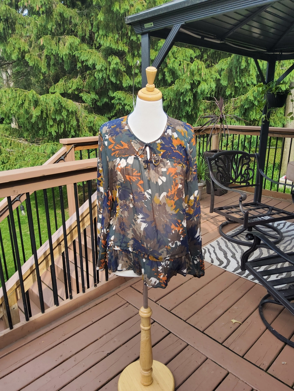 Inwear Floral Chiffon Tie-Neck Blouse in Multicolour